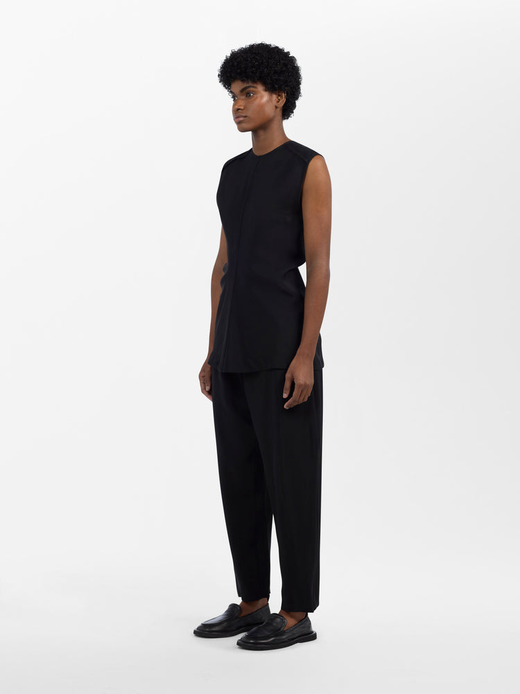 Garda Wool Viscose Top in Black
