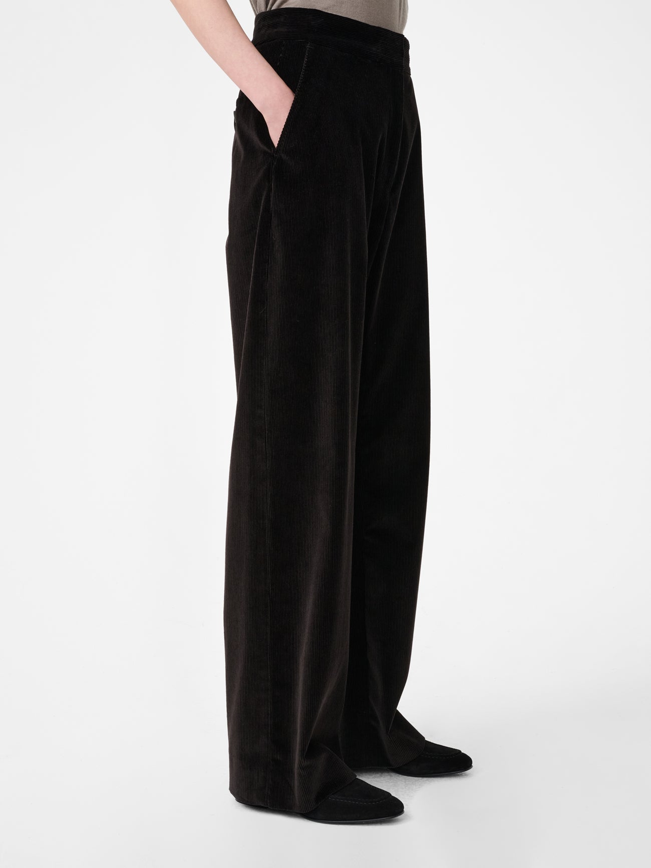 Grange Corduroy Wide Leg Pant in Espresso
