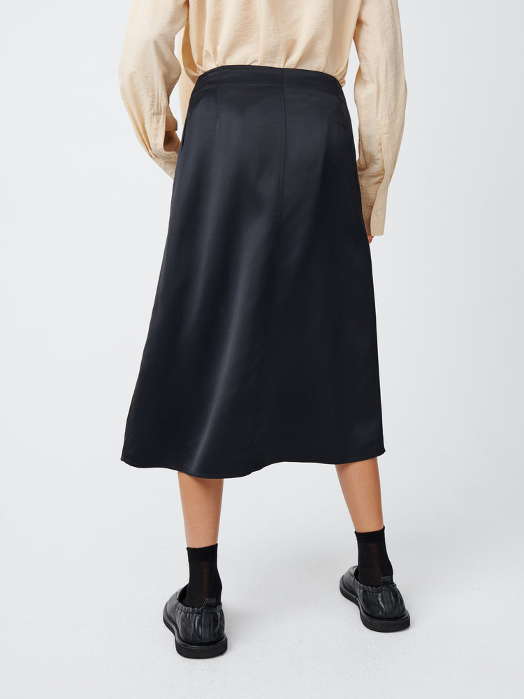 Gutan Skirt in Darkest Navy