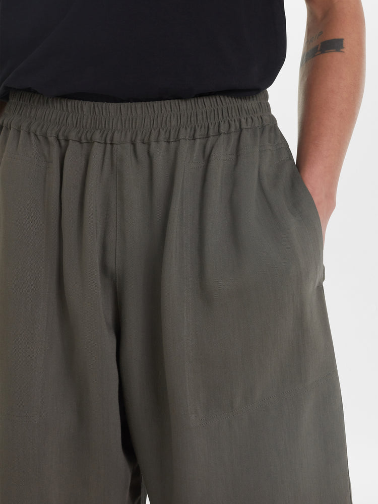 Helix Shorts in Black Olive