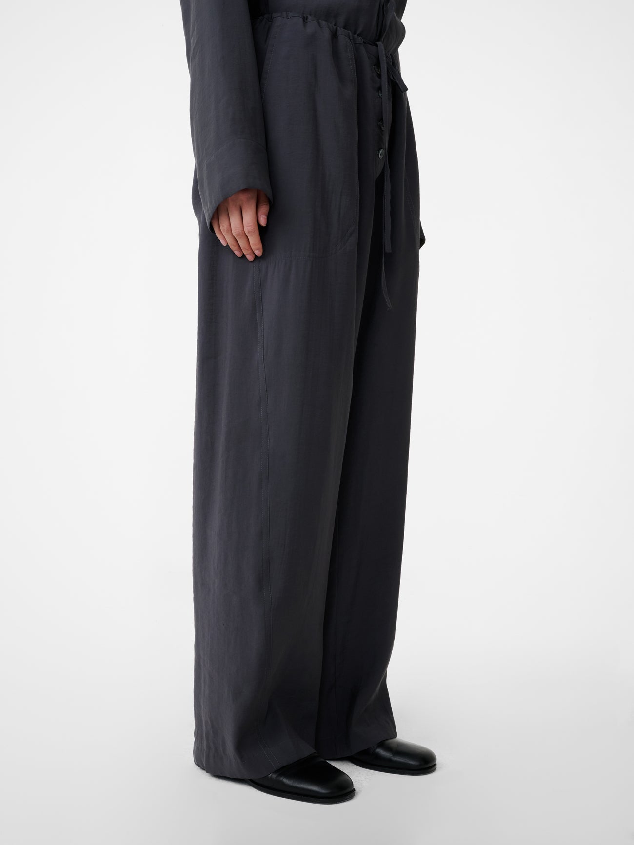 Hera Pant in Coal - Studio Nicholson