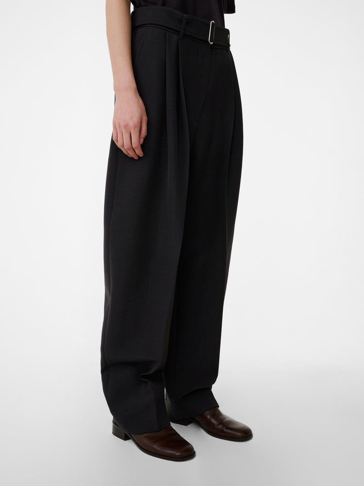 Hibi Pant in Black Grape