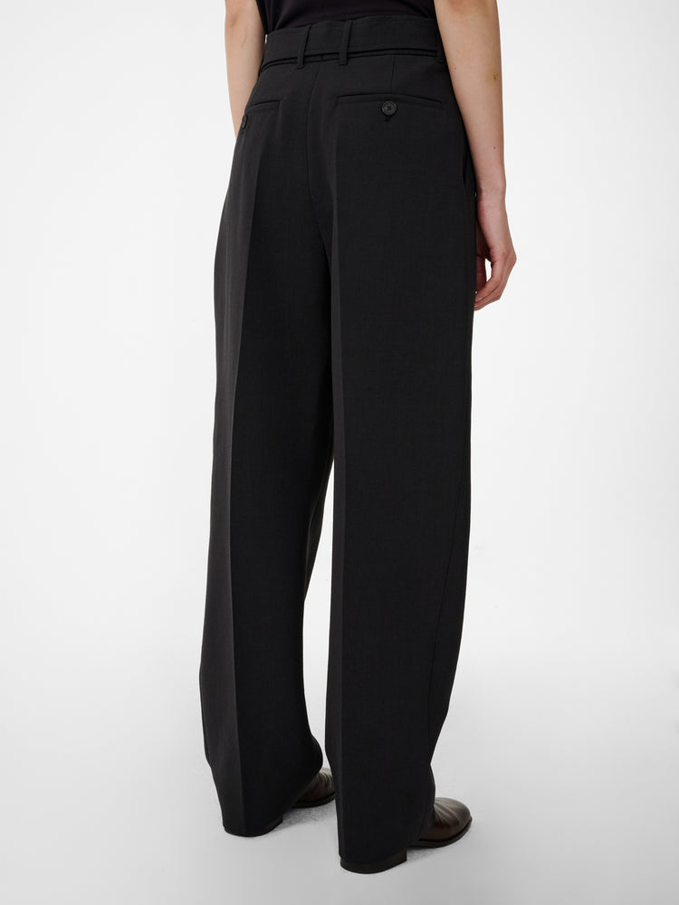 Hibi Pant in Black Grape