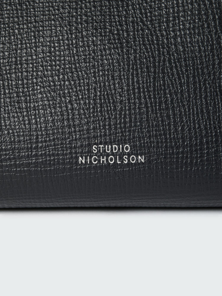 Hobo Type 1 Leather Bag in Darkest Navy