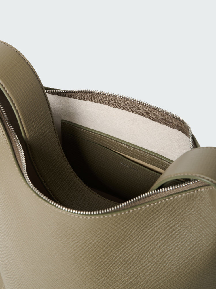 Hobo Type 1 Leather Bag in Elephant