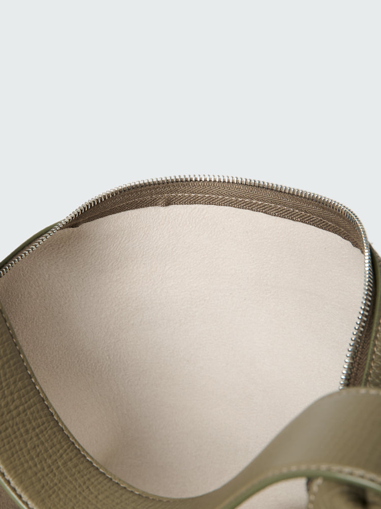 Hobo Type 2 Leather Bag in Elephant