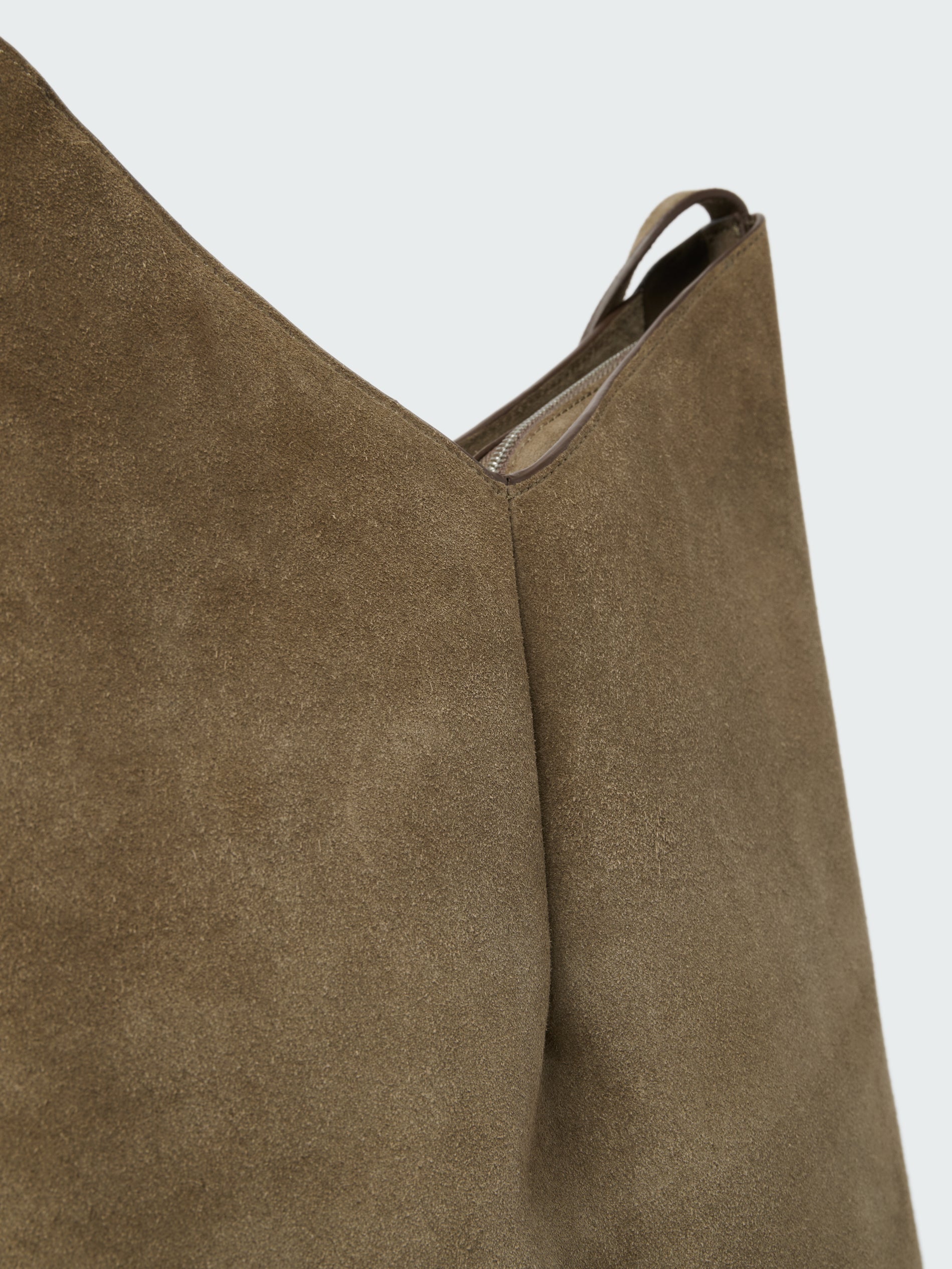 Hoho Suede Bag in Olive