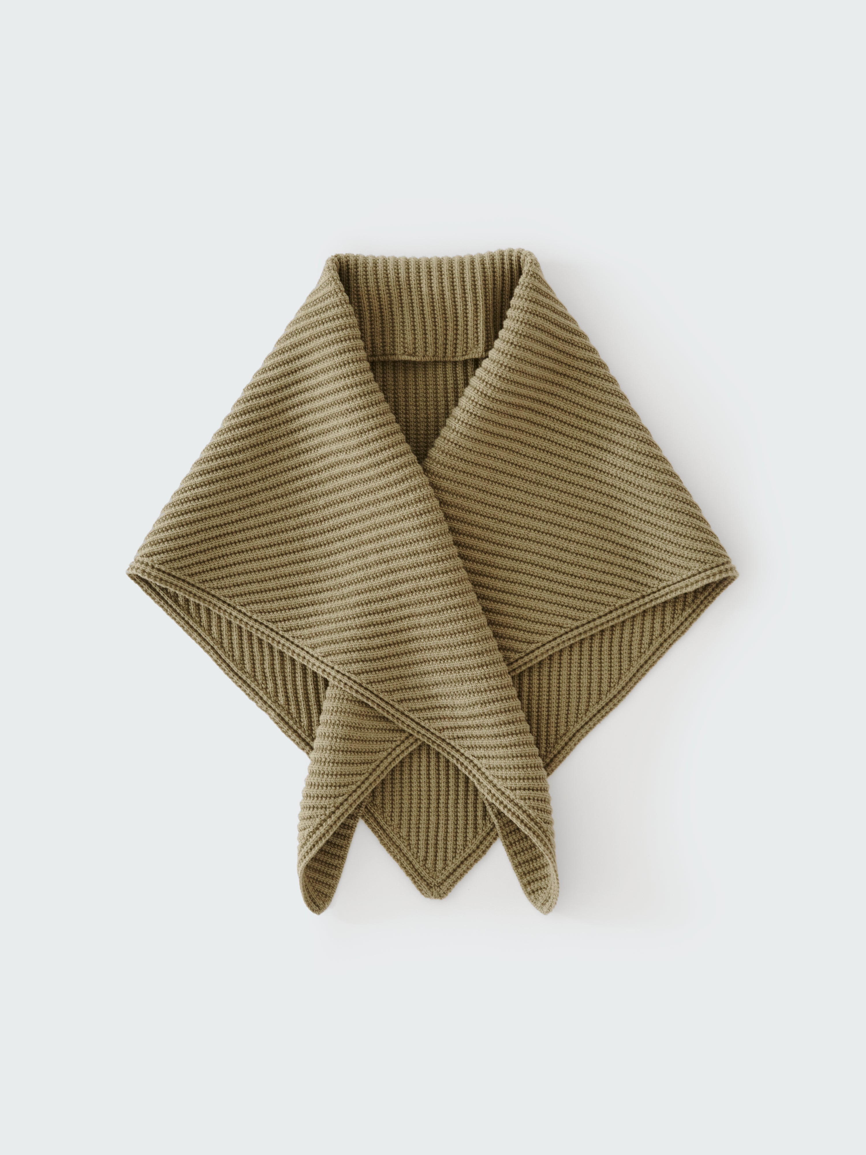 Isos Knit Scarf in Military Green – Studio Nicholson