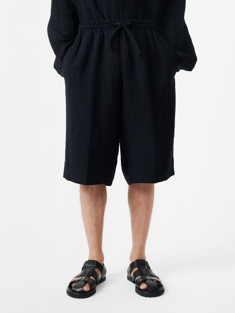 Joshua Linen Short in Darkest Navy