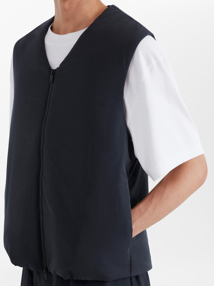 Kao Vest in Dark Navy