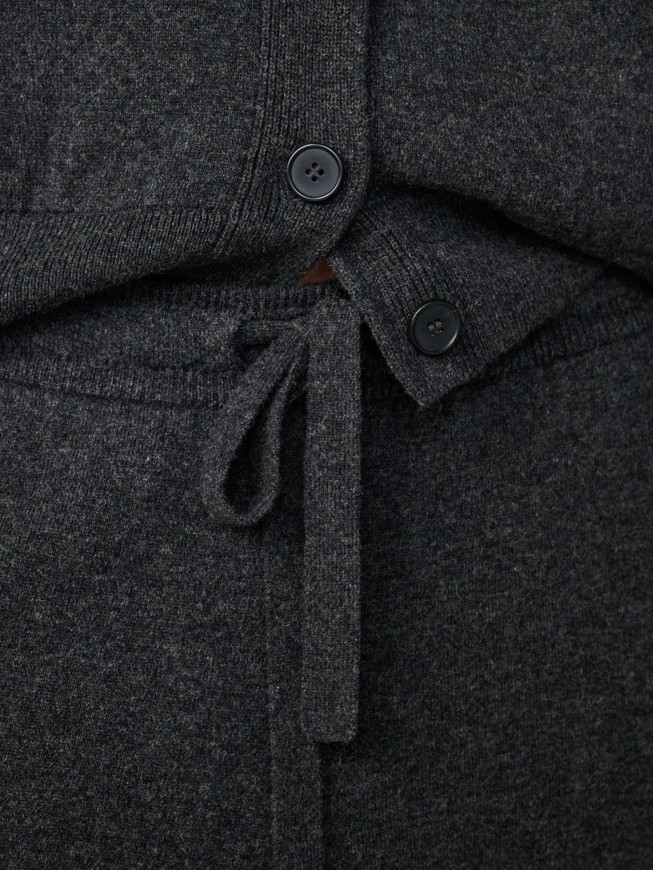 Karlin Drawstring Pant in Charcoal