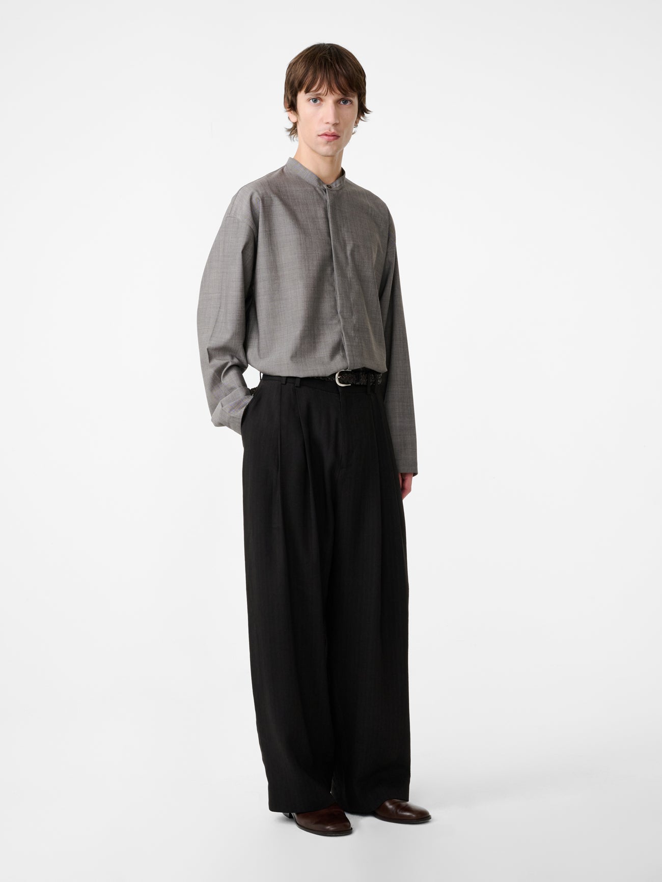 Karst Shirt in Warm Grey - Studio Nicholson