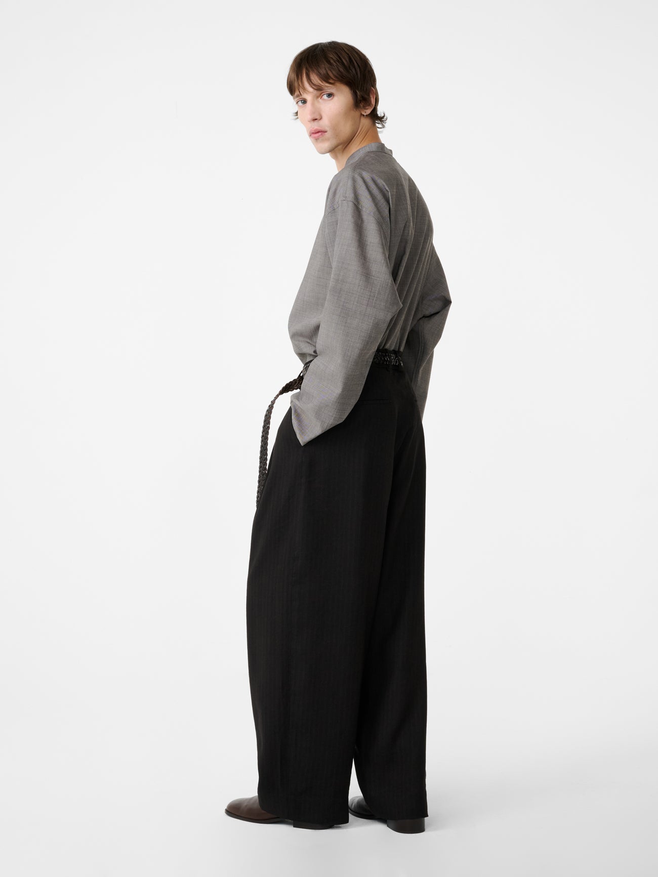 Karst Shirt in Warm Grey - Studio Nicholson