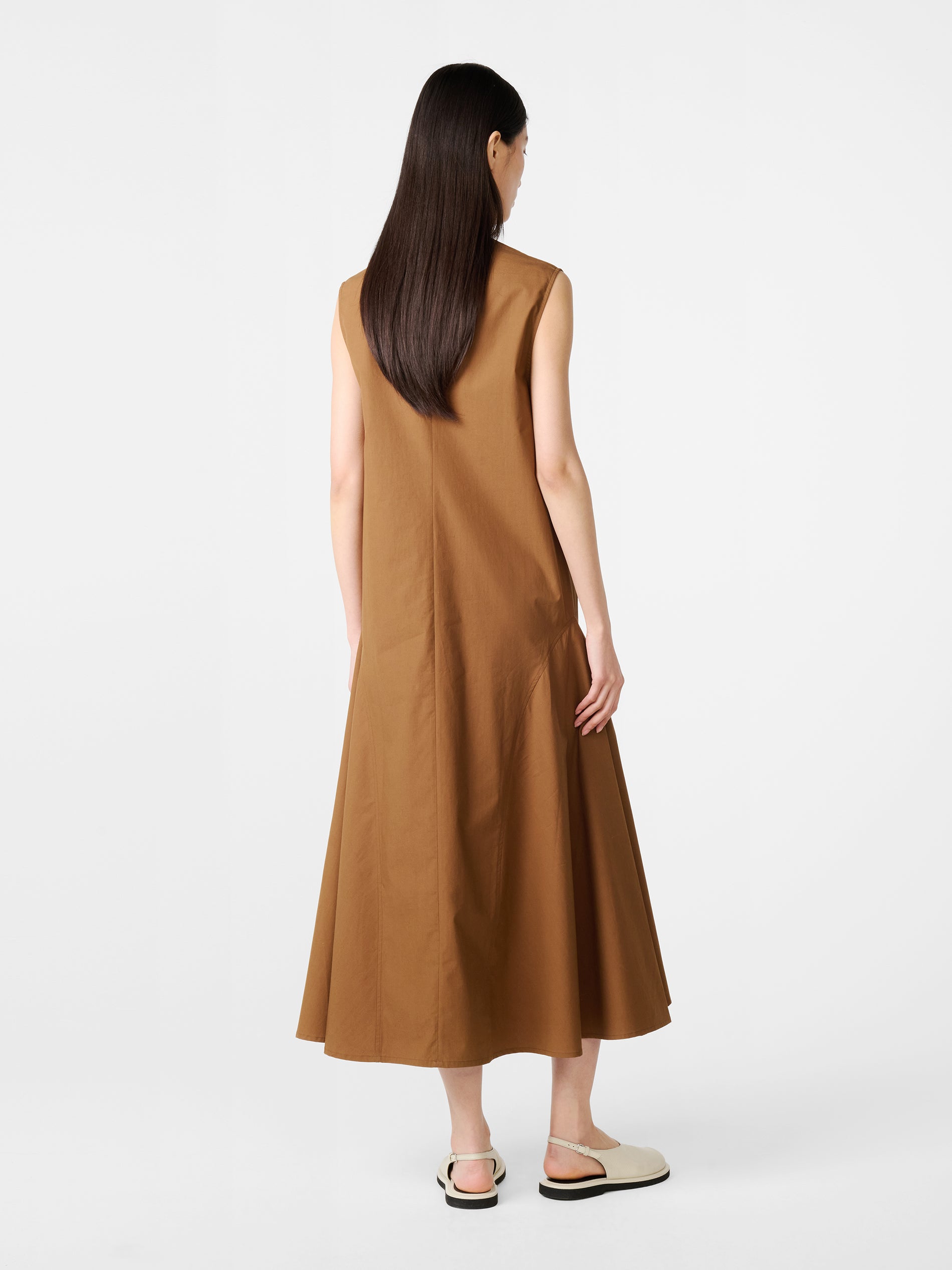 Knep Dress in Almond