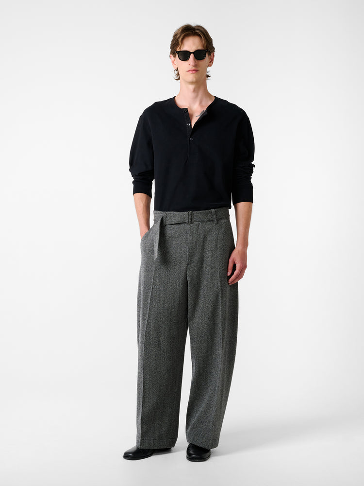 Kuyto Jersey in Black