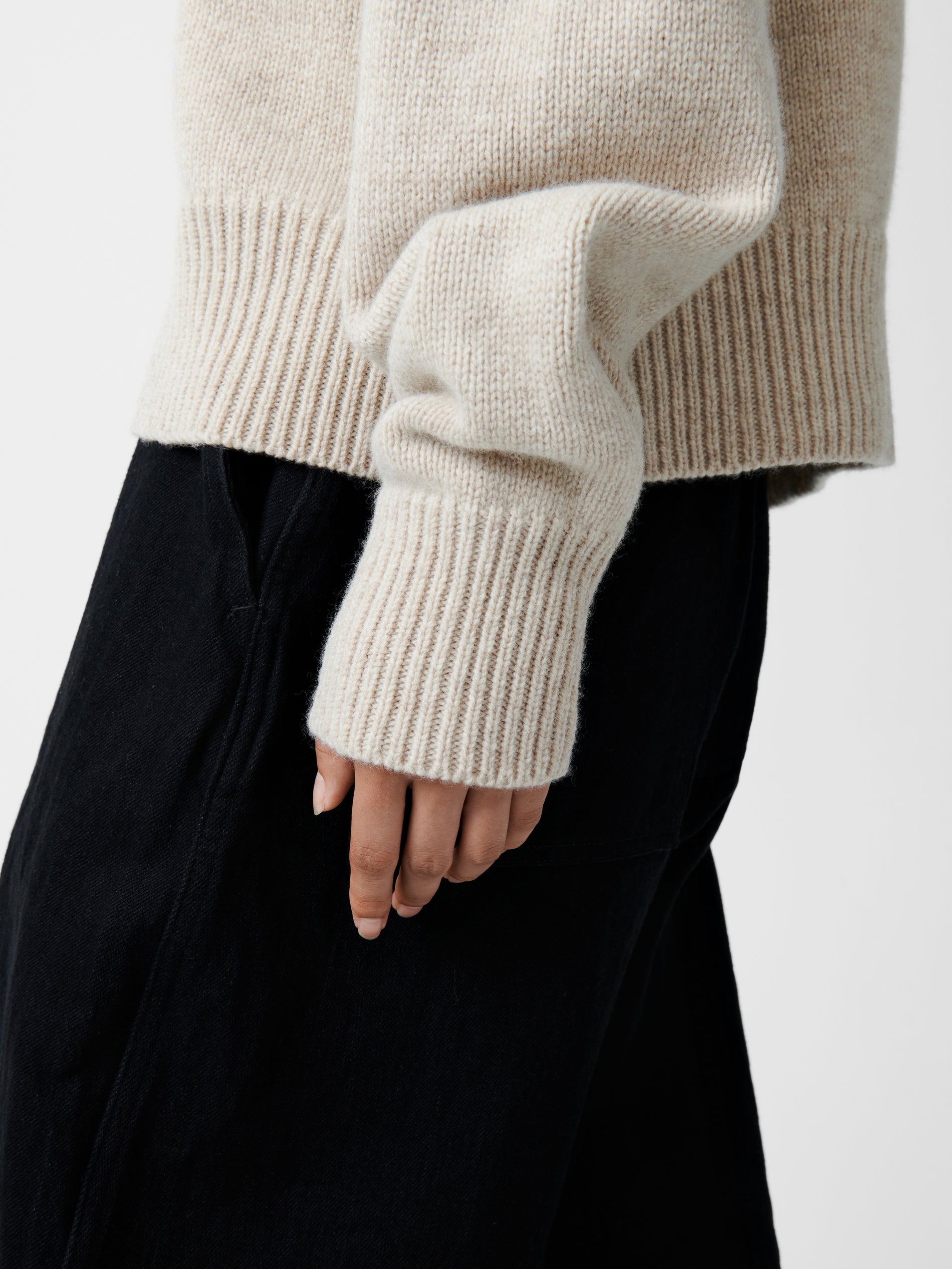 Lago Knit in Linen - Studio Nicholson