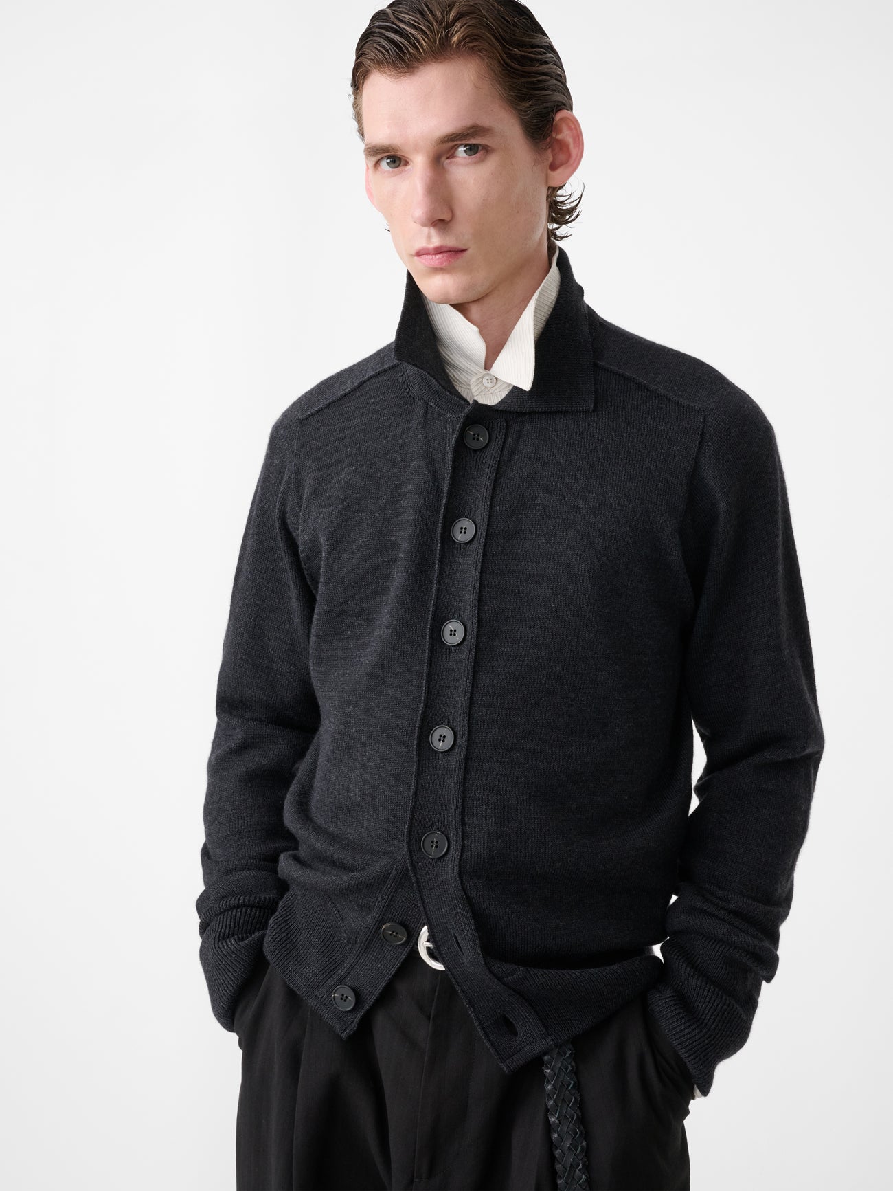 Lanark Cardigan in Coal