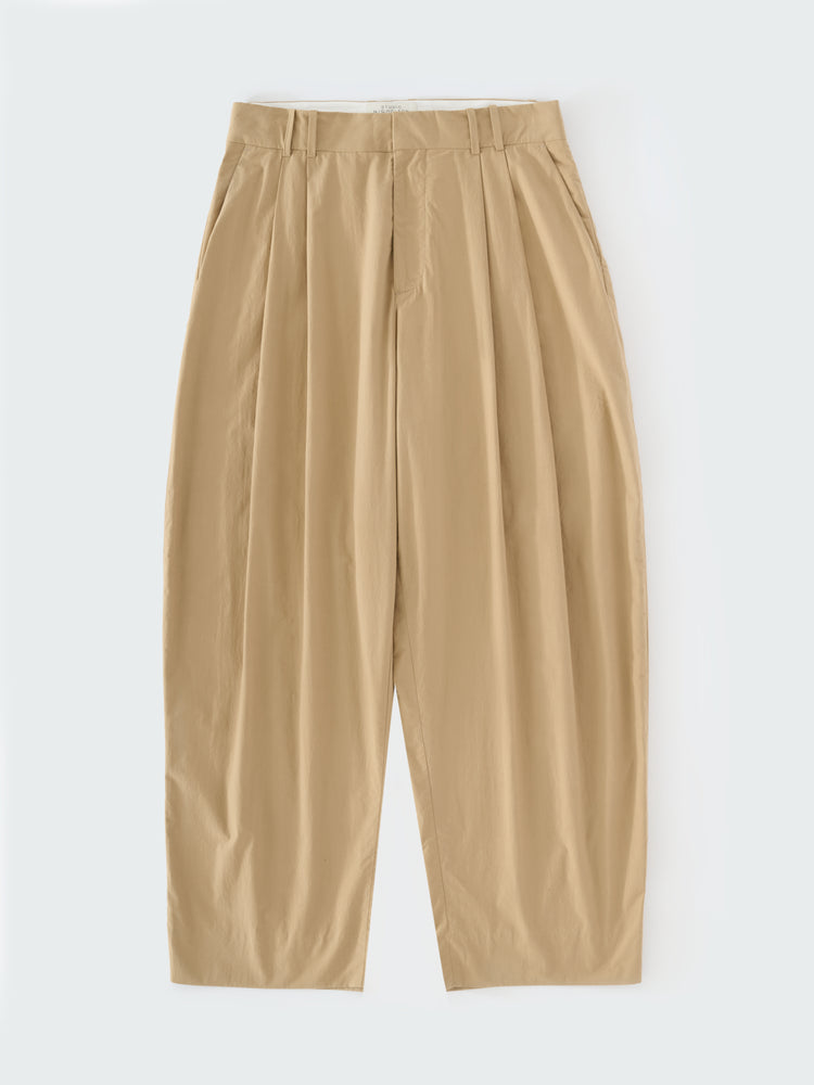 Line Pant in Sand