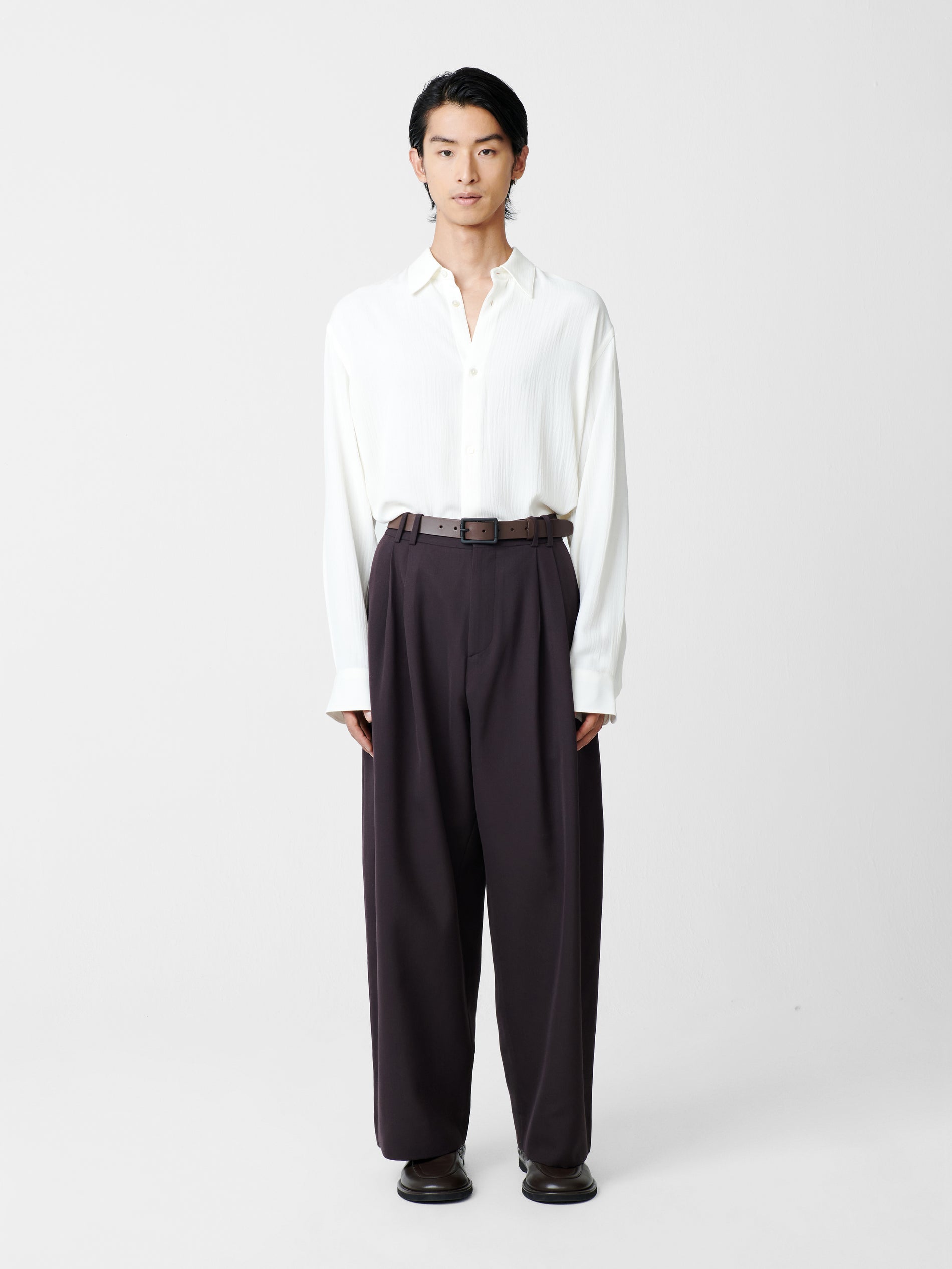 Line Tailored Pant in Espresso Brown