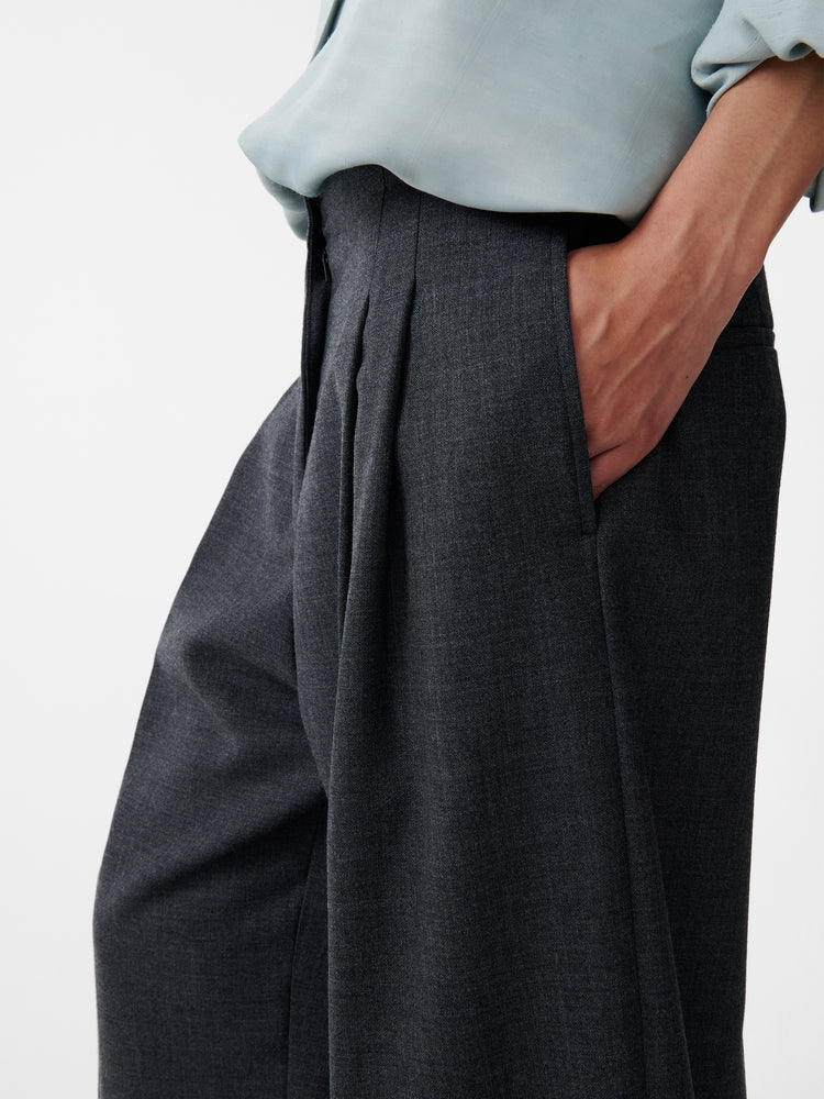 Lira Pant in Slate Melagne