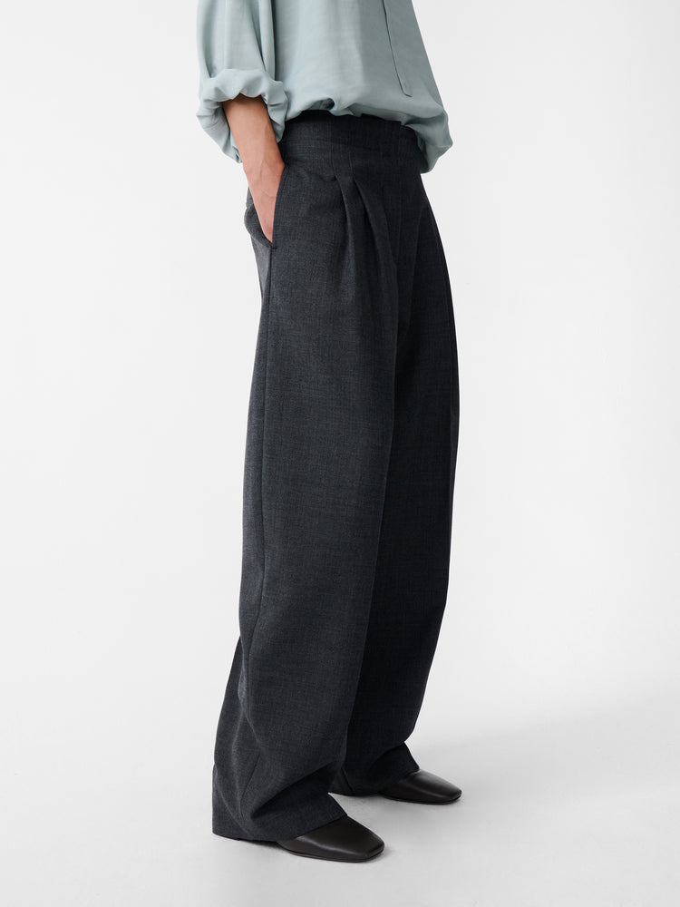 Lira Pant in Slate Melagne