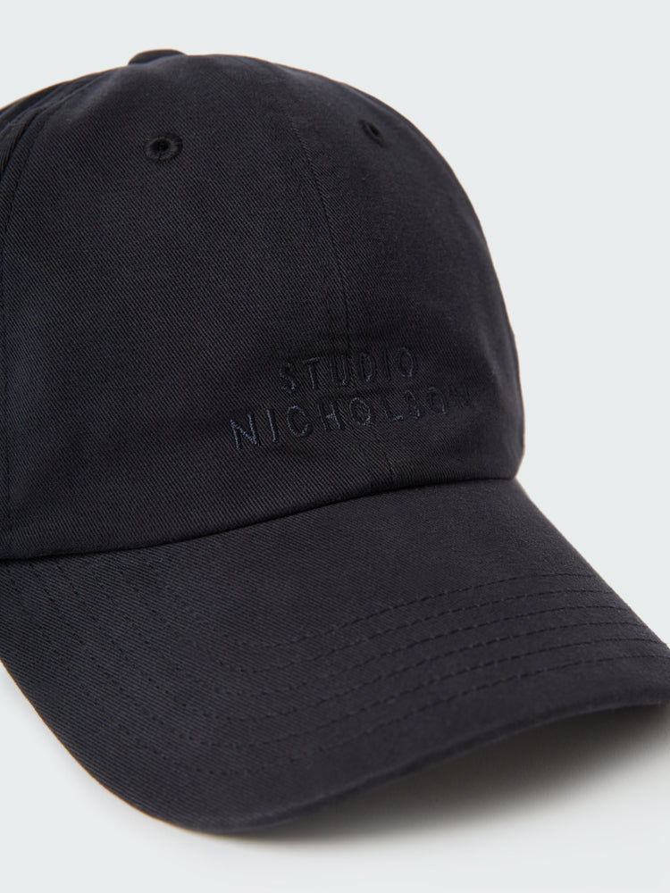 Logo Cap in Darkest Navy