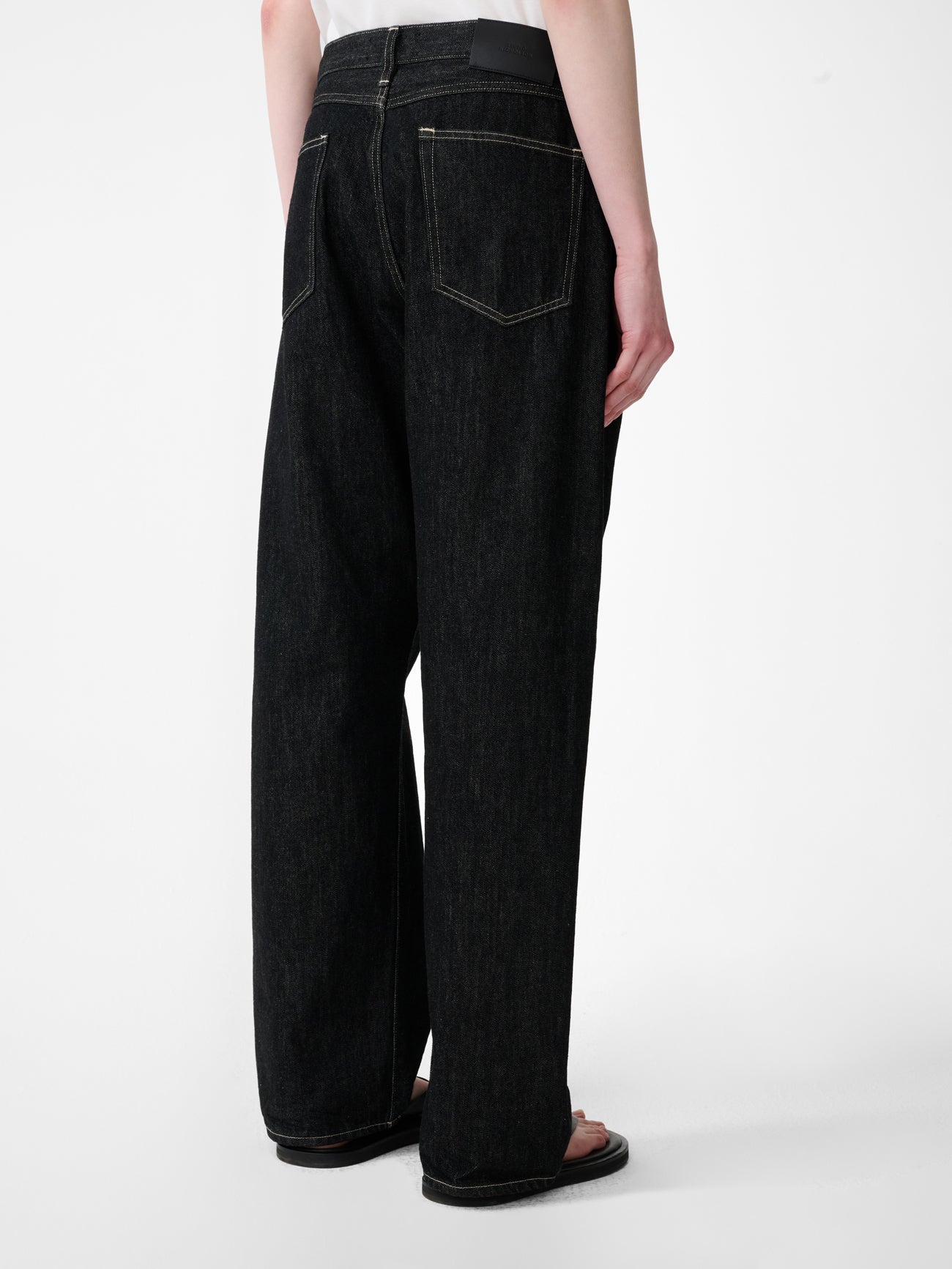 Marylebone Straight Leg Denim Pant in Black / White Weft