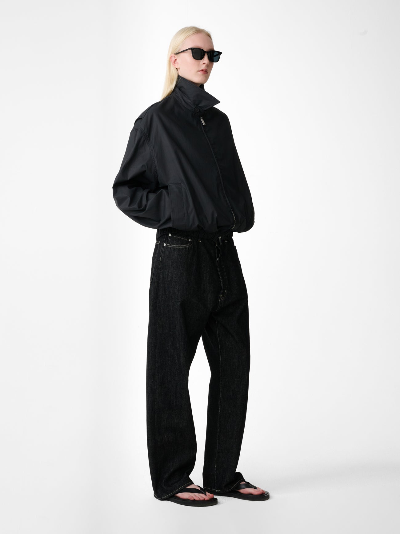 Marylebone Straight Leg Denim Pant in Black / White Weft