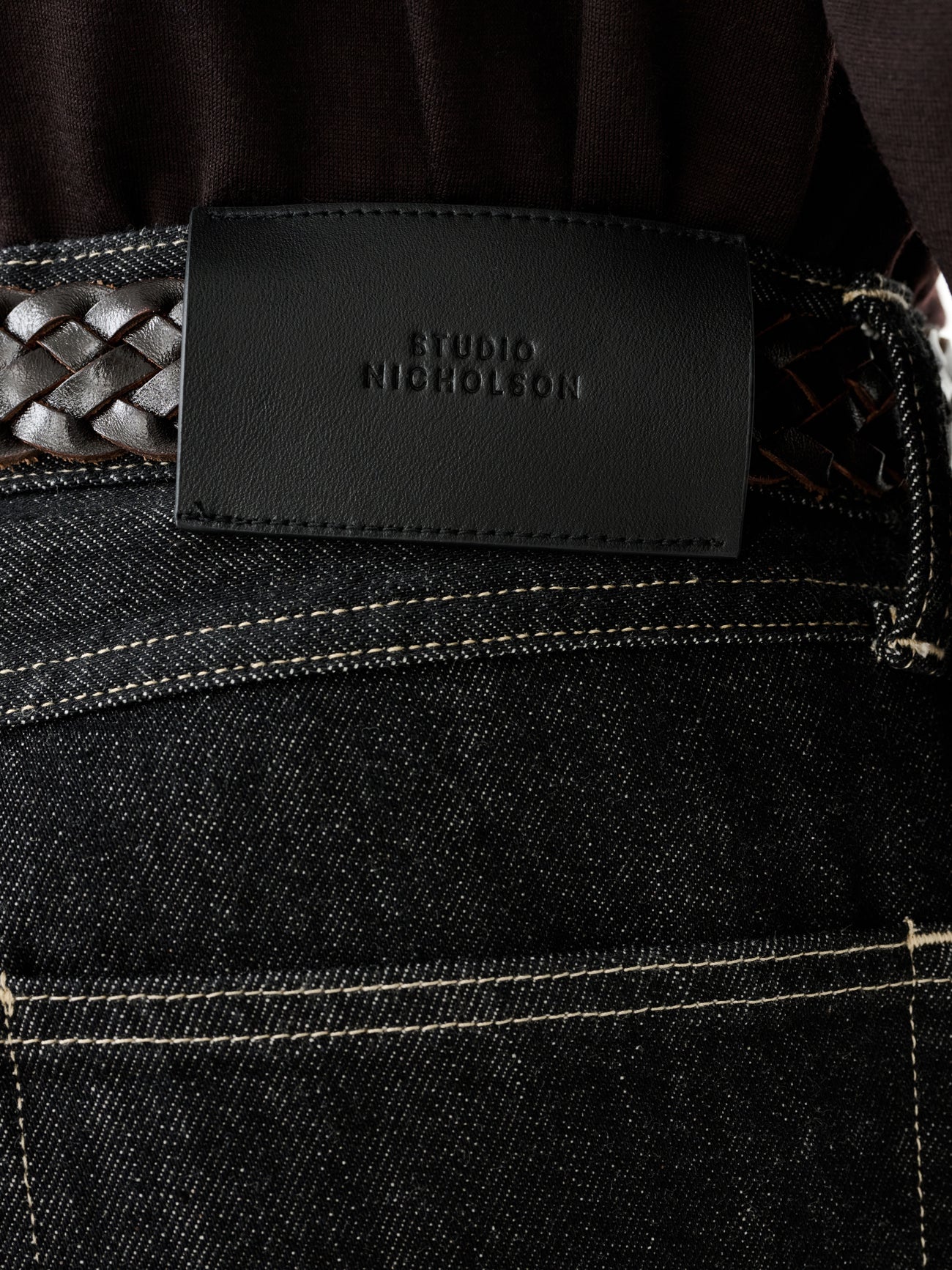 Marylebone Straight Leg Denim Pant in Black / White Weft