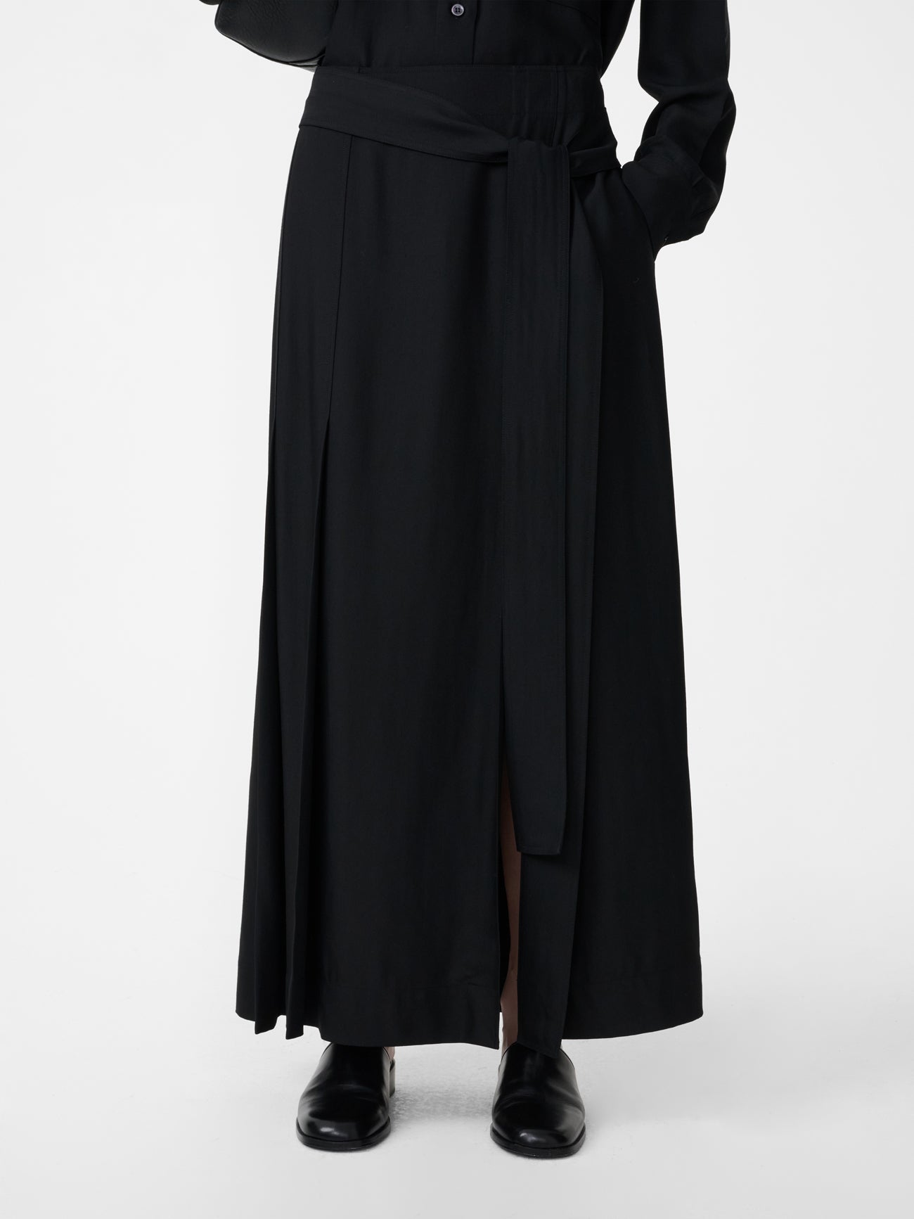 Mile Skirt in Black