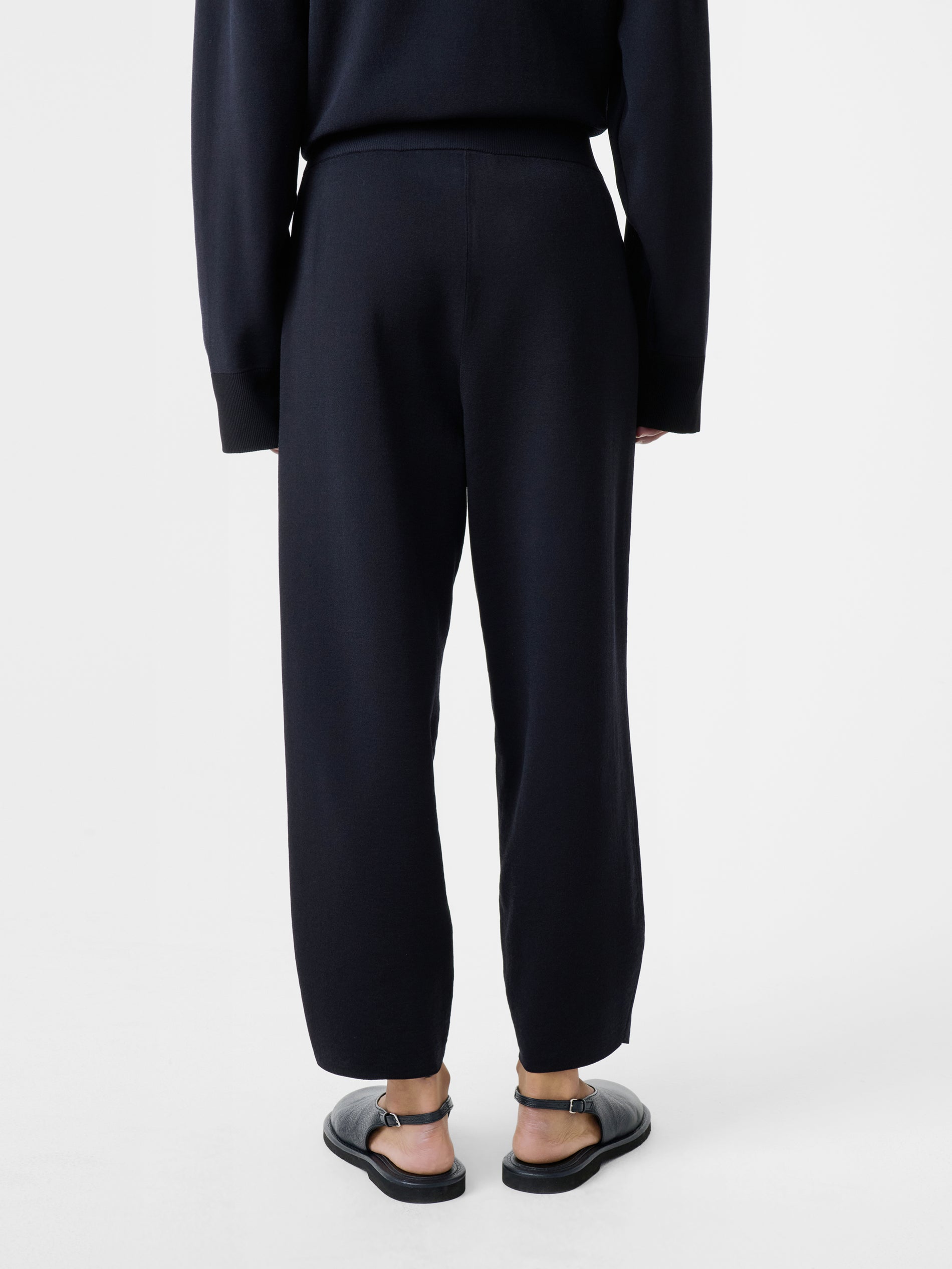 Moura Pant in Darkest Navy - Studio Nicholson