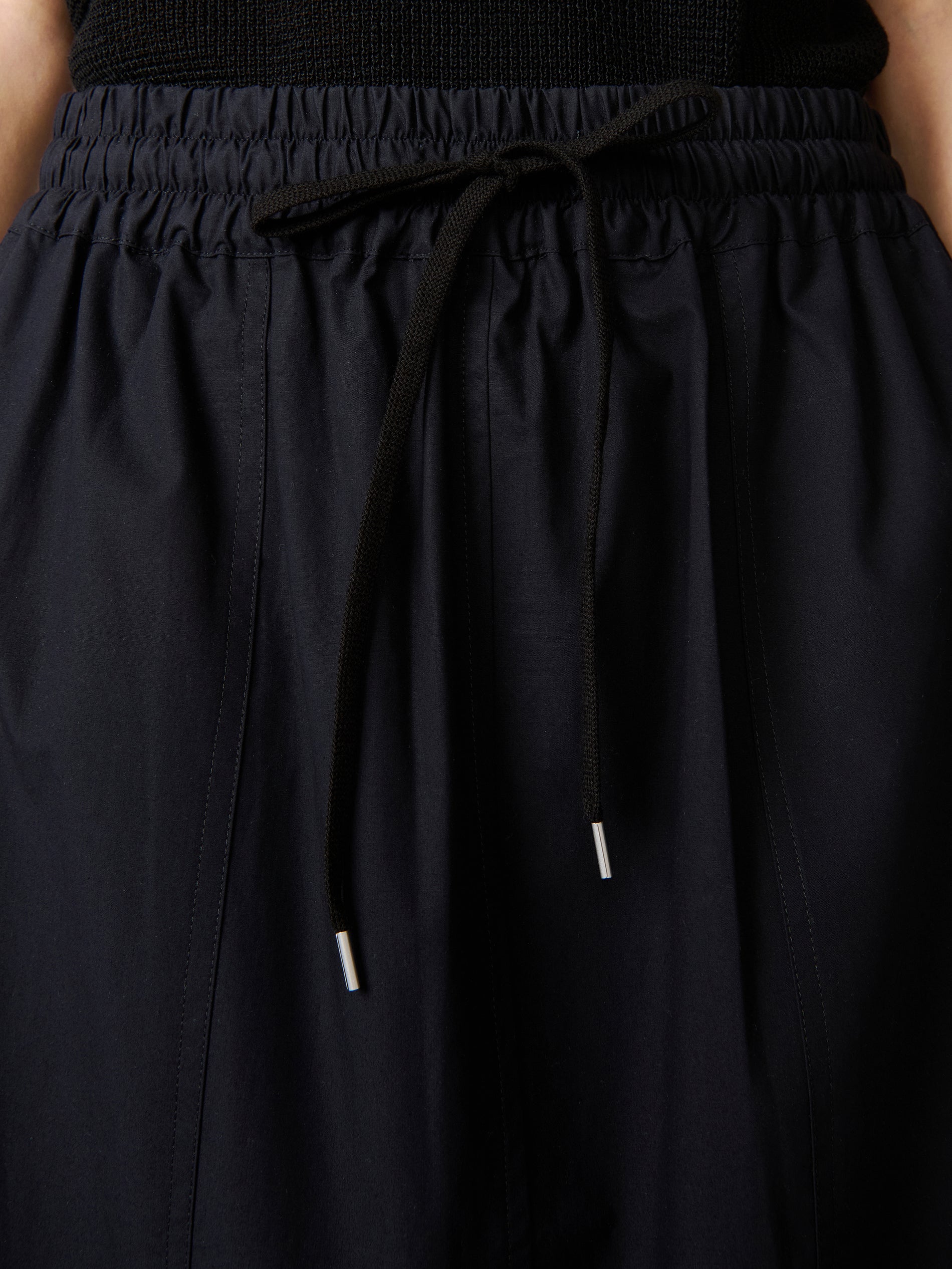 Oates Skirt in Darkest Navy