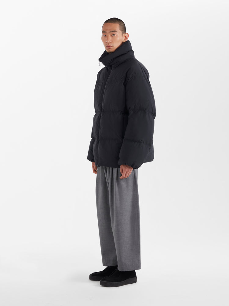 Oject Jacket in Black