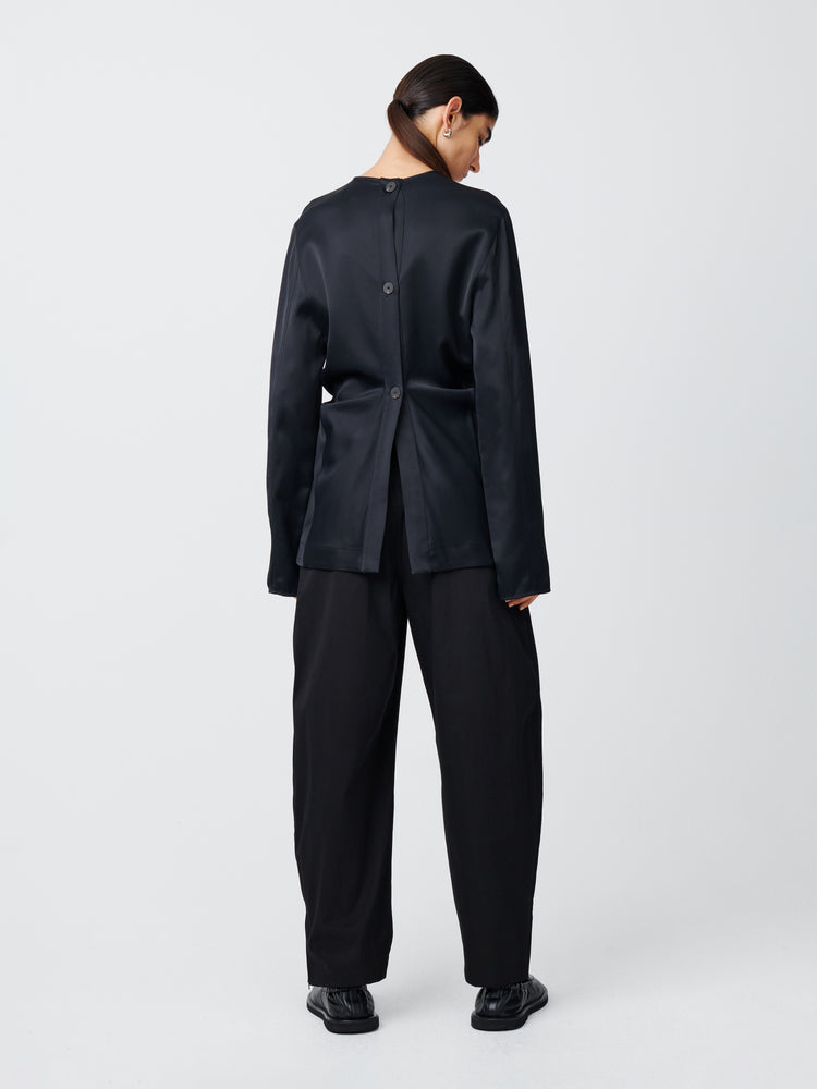 Ontaria Top in Darkest Navy