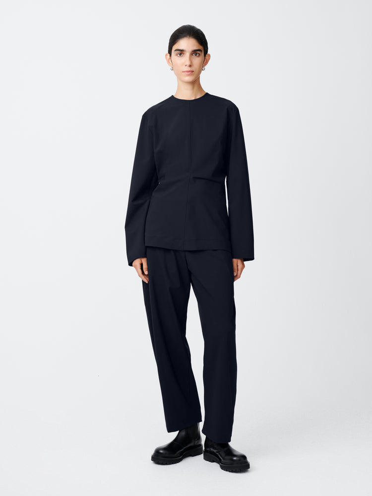 Ontaria Tropical Wool Top in Darkest Navy