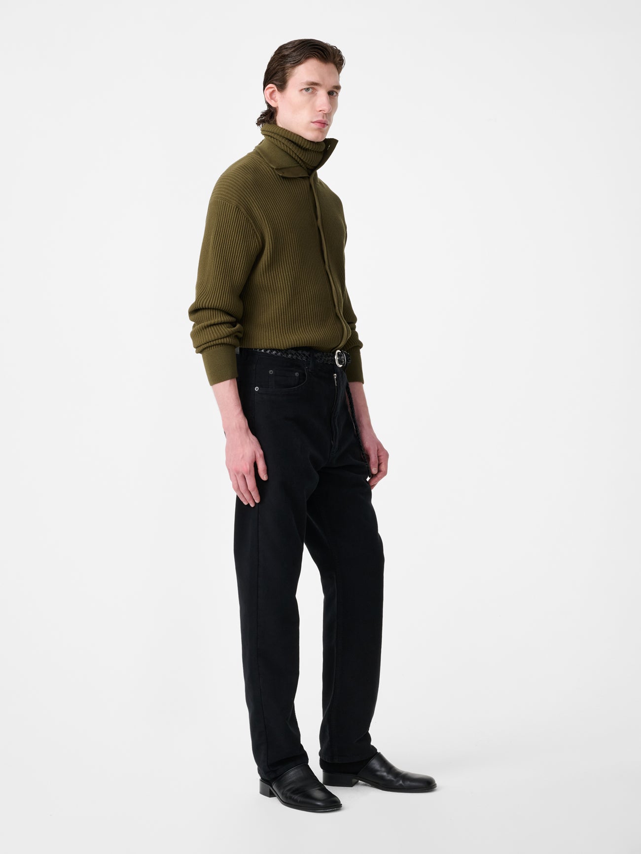 Oran Cardigan in Olive