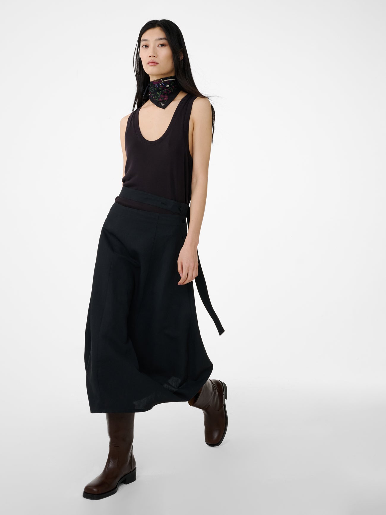 Orcha Skirt in Black Grape