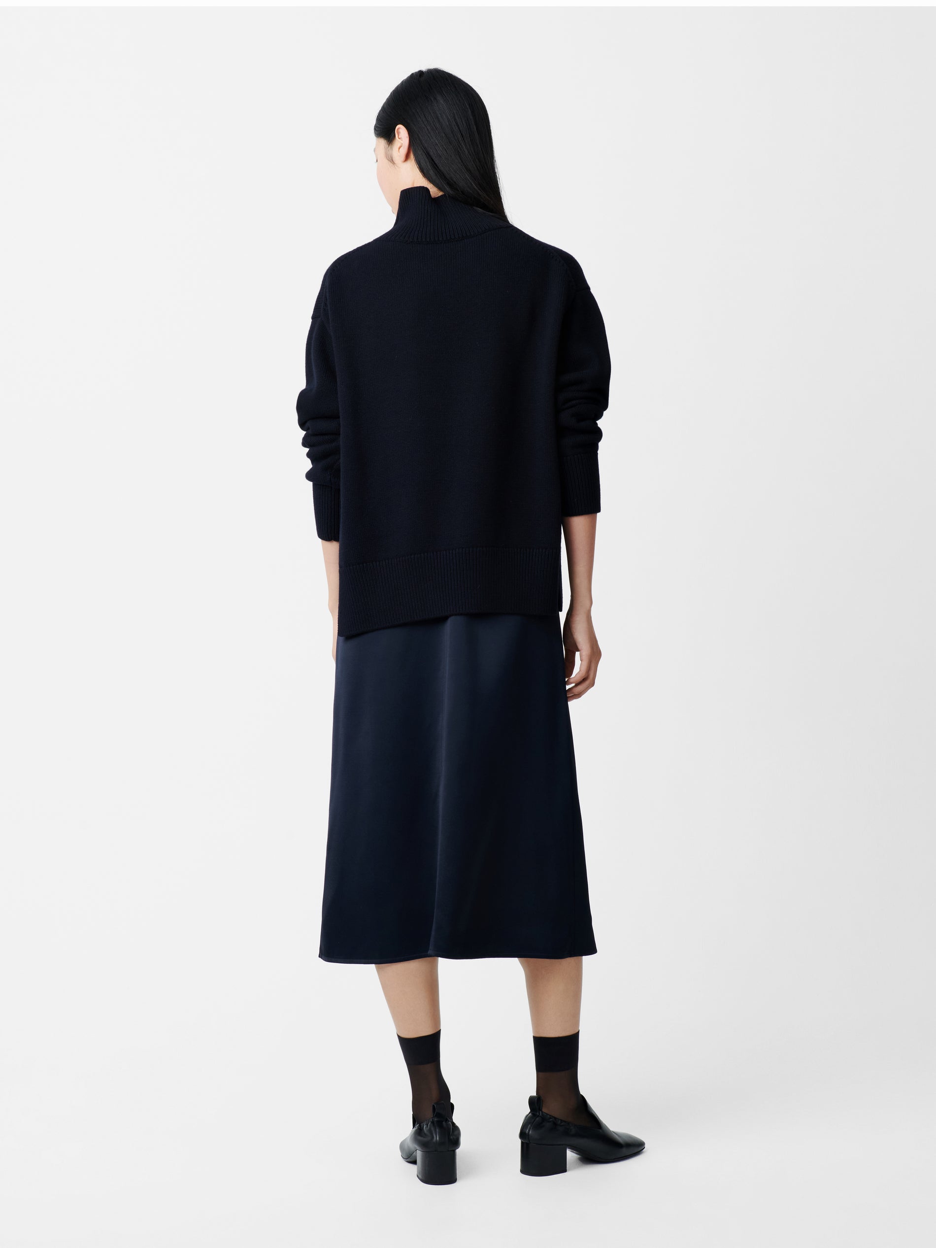 Patria Knit in Dark Navy - Studio Nicholson
