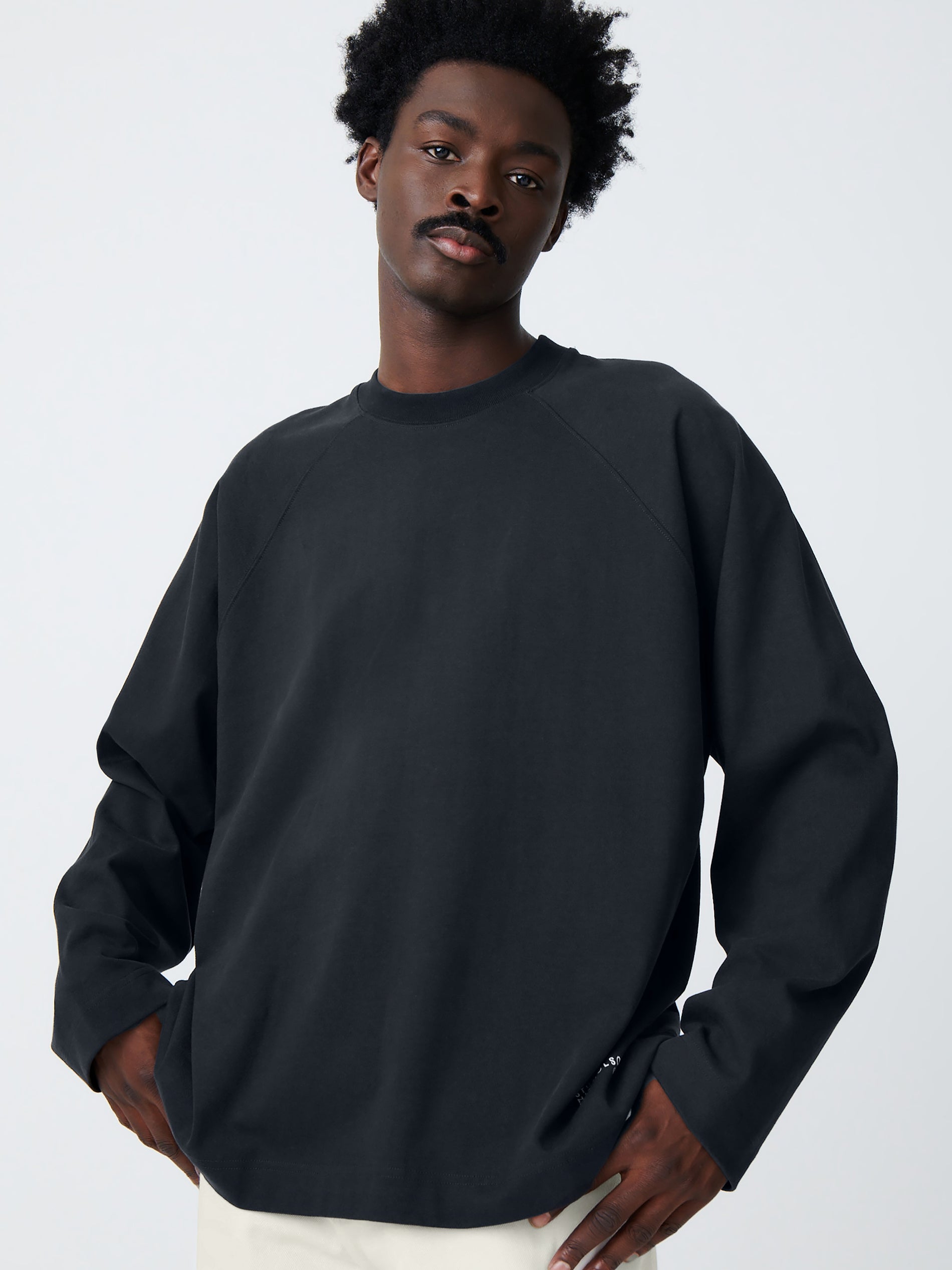 Platt T-Shirt in Darkest Navy - Studio Nicholson