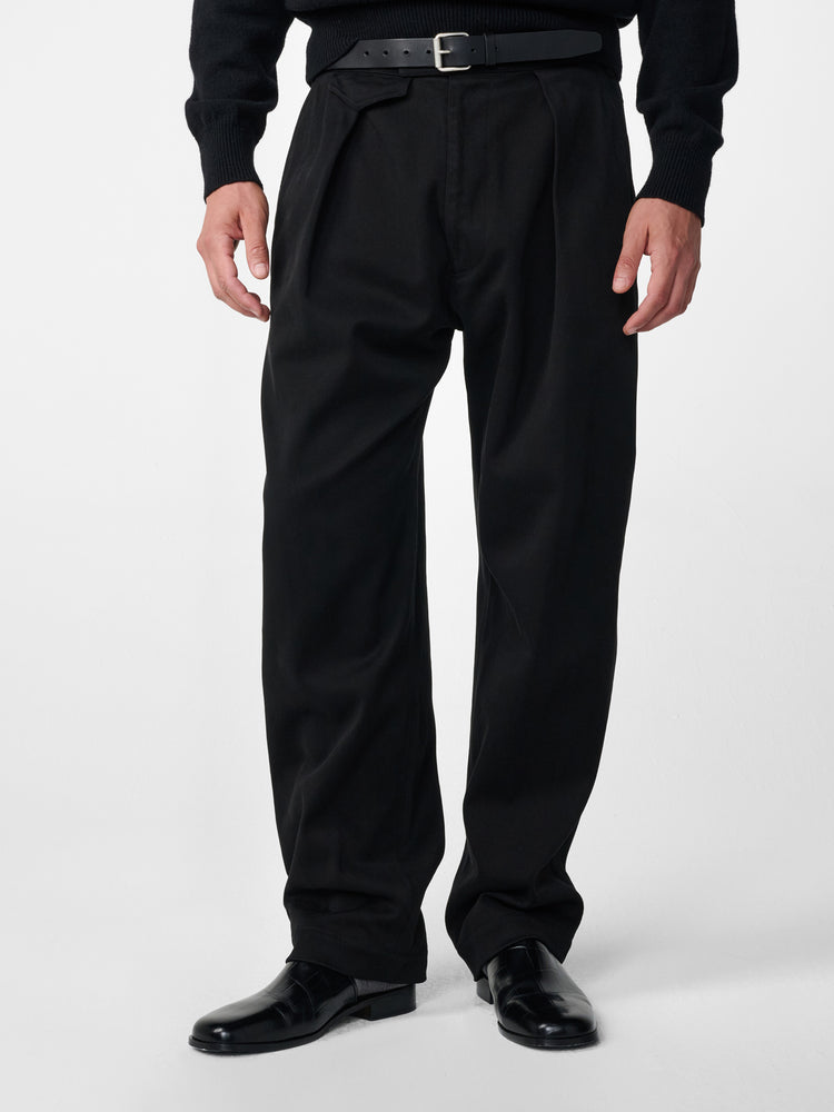 Poole Pleated Twill Pant in Balck