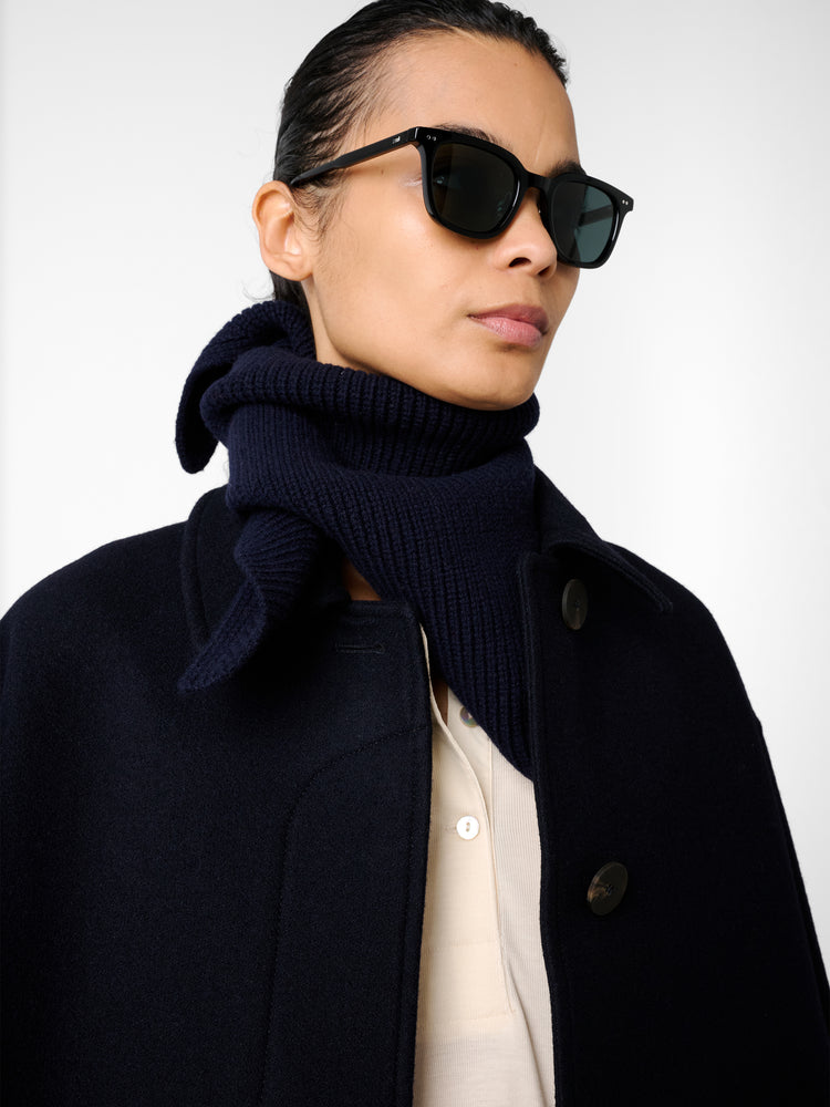 Pythagoras Scarf in Darkest Navy