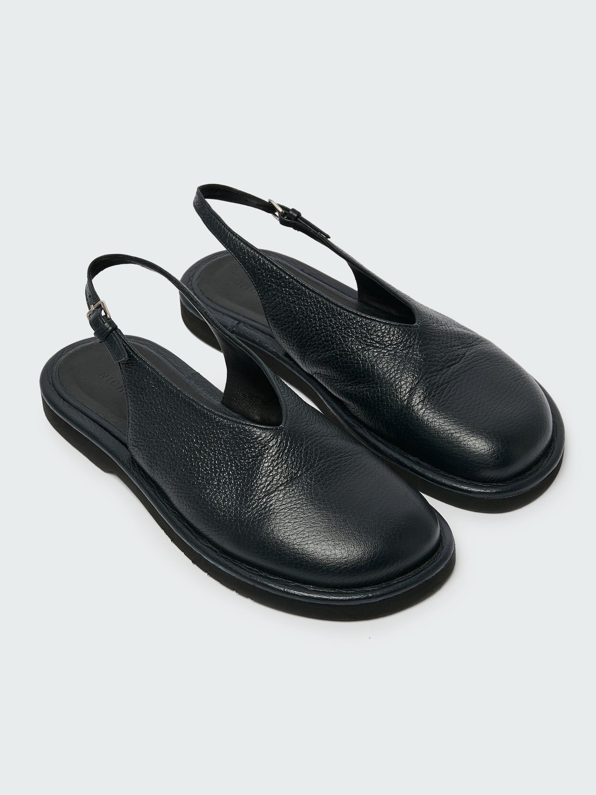 Paley Leather Shoe in Darkest Navy - Studio Nicholson