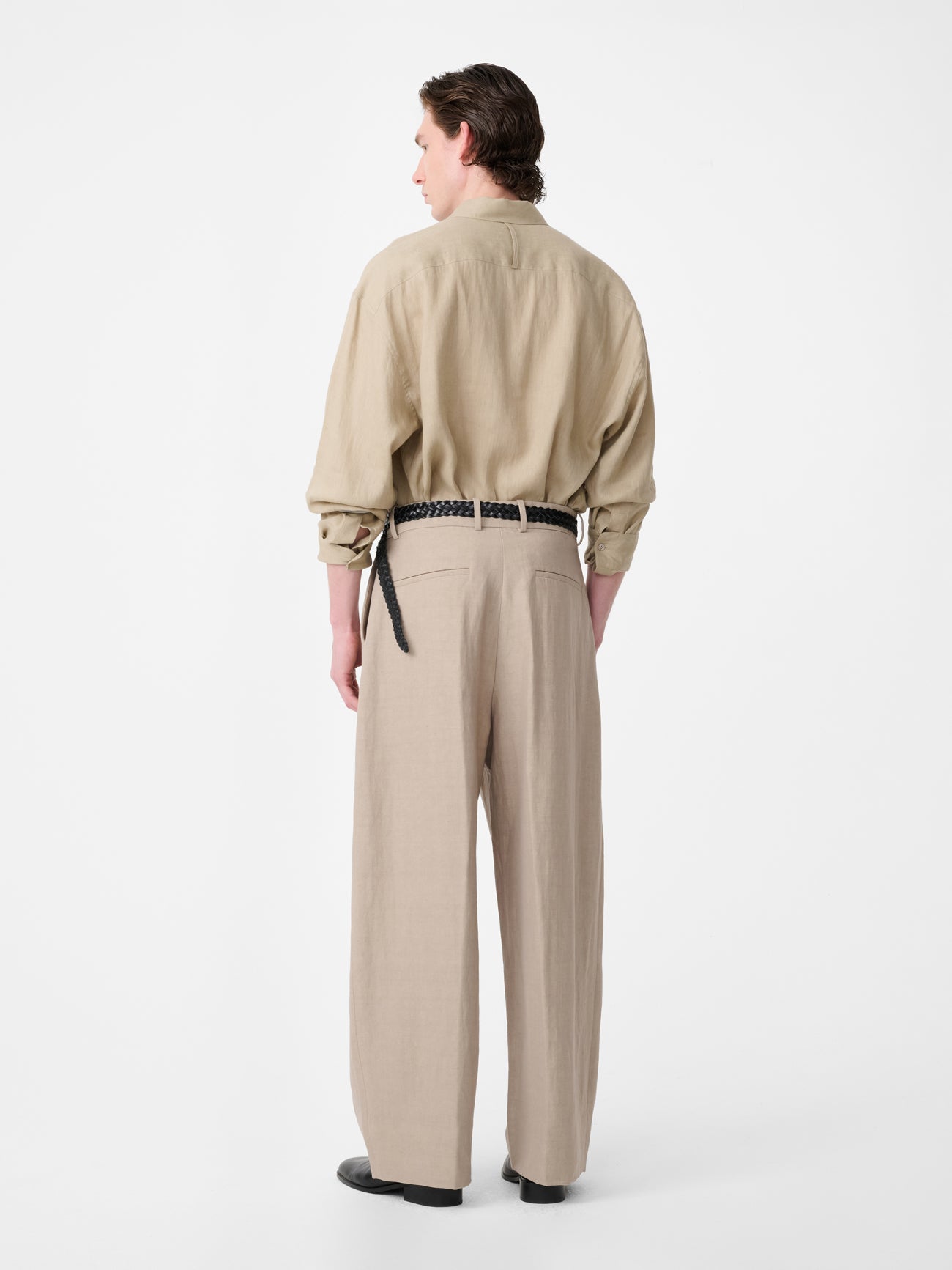 Rafe Linen Shirt in Sand