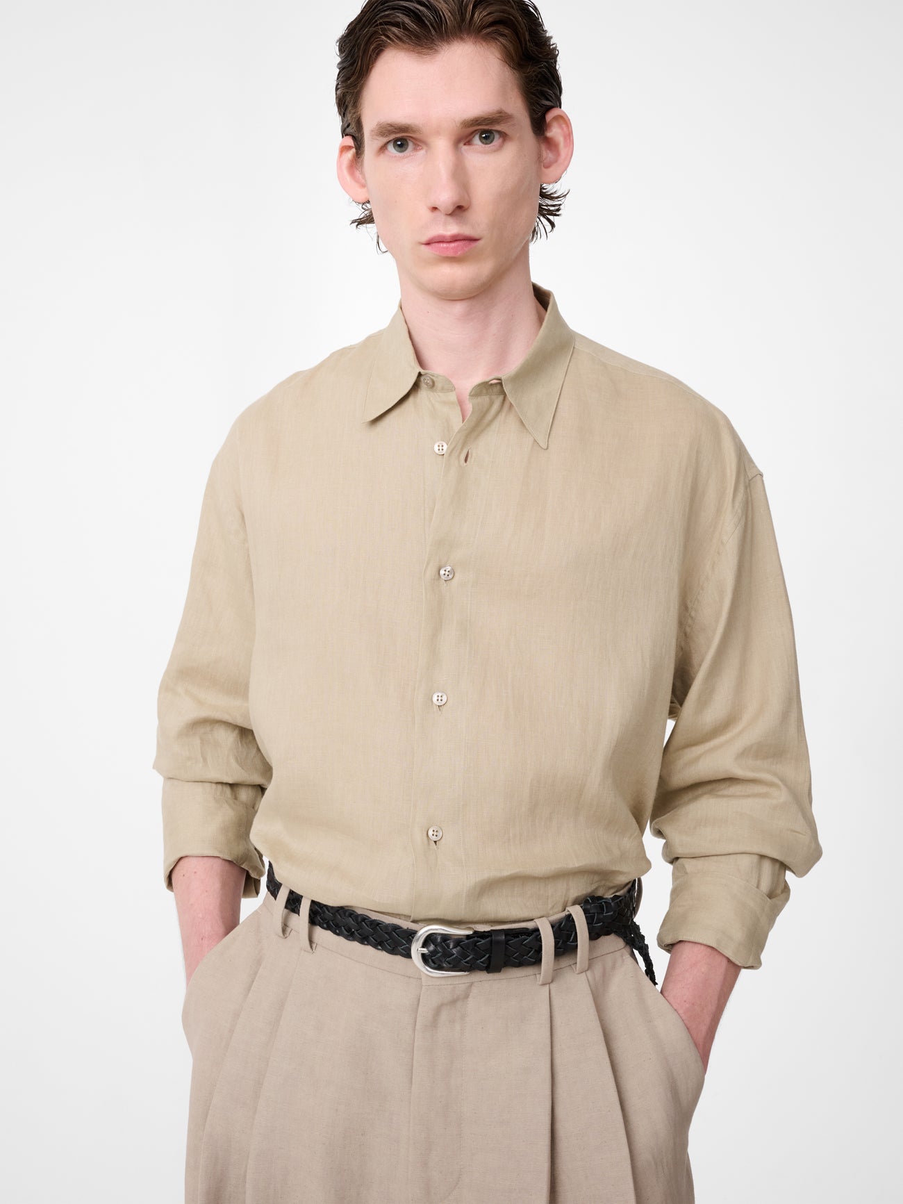 Rafe Linen Shirt in Sand