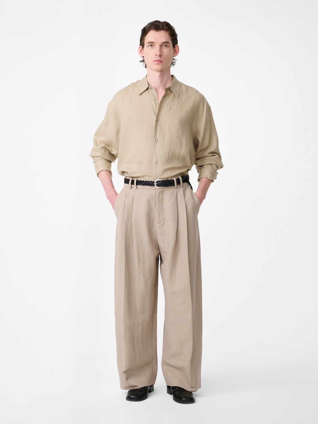 Rafe Linen Shirt in Sand