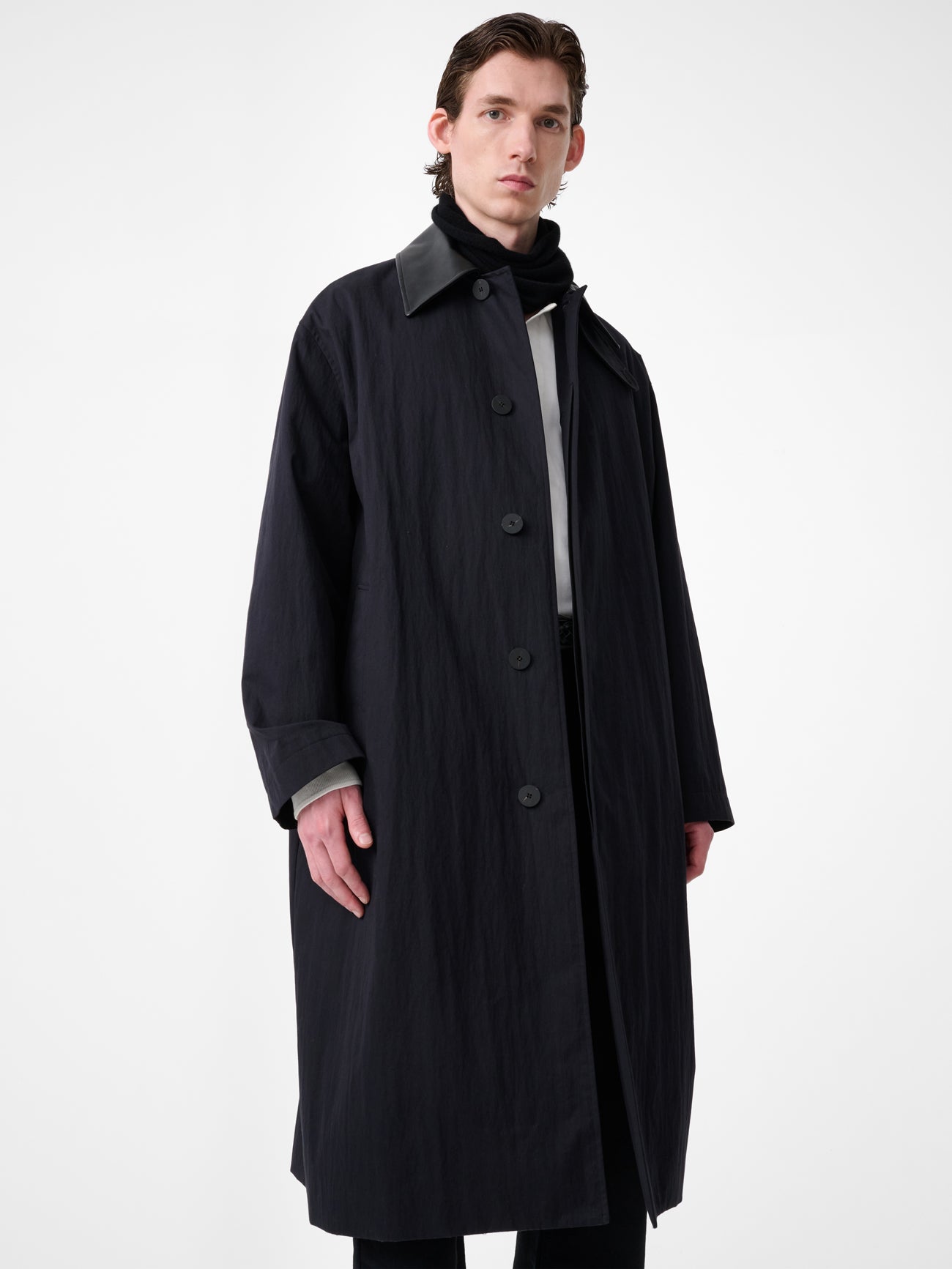 Revere Trench Coat in Darkest Navy