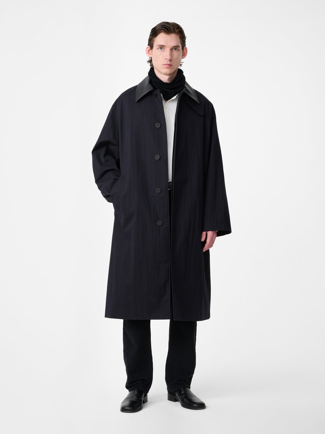 Revere Trench Coat in Darkest Navy