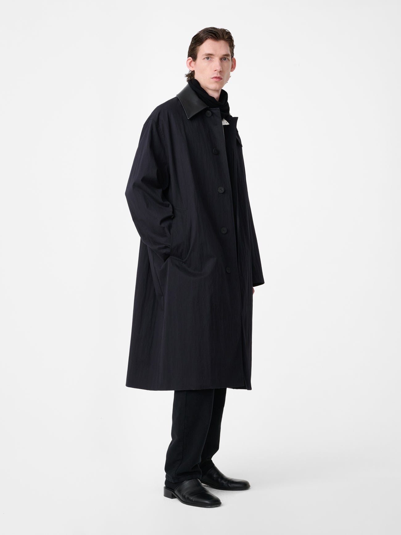 Revere Trench Coat in Darkest Navy