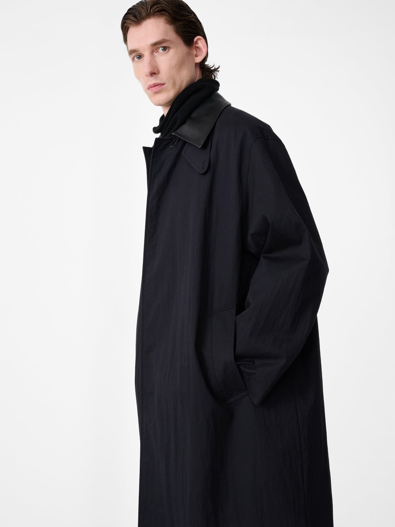 Revere Trench Coat in Darkest Navy