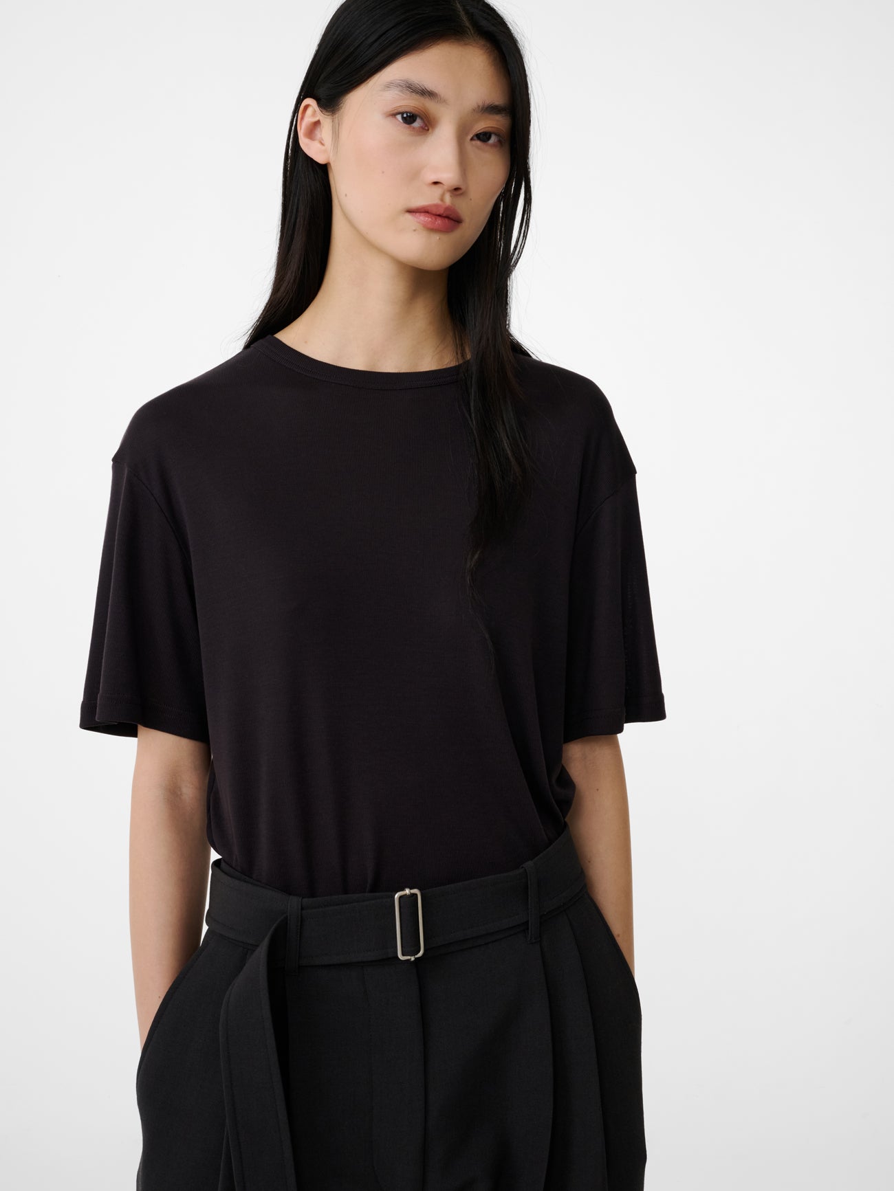 Rond T-Shirt in Black Grape - Studio Nicholson